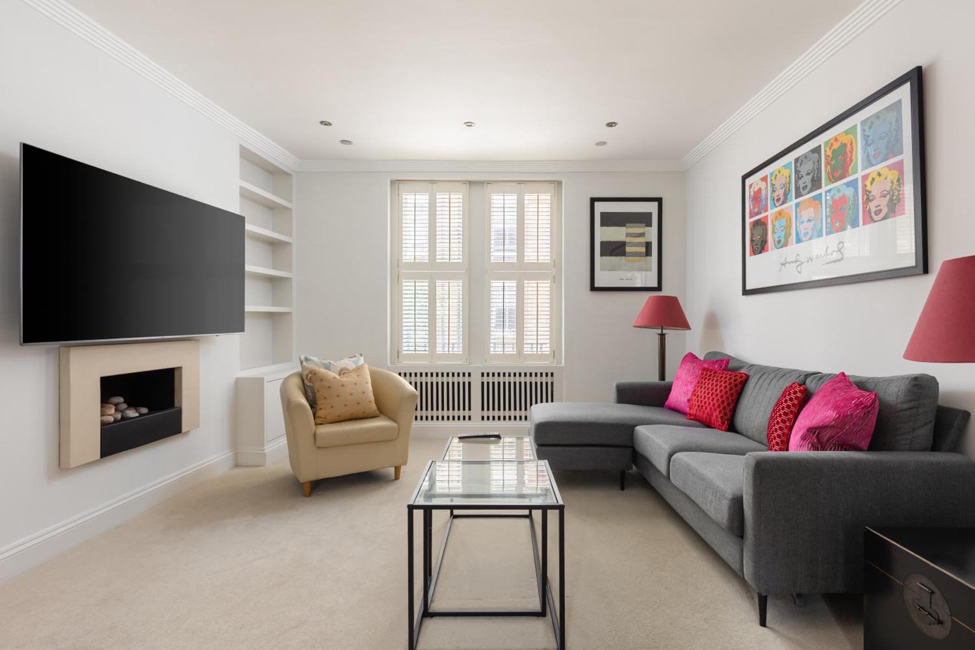 New! Elegant Chelsea 1br Flat, Zone 1, 9min Totube Apartamento *