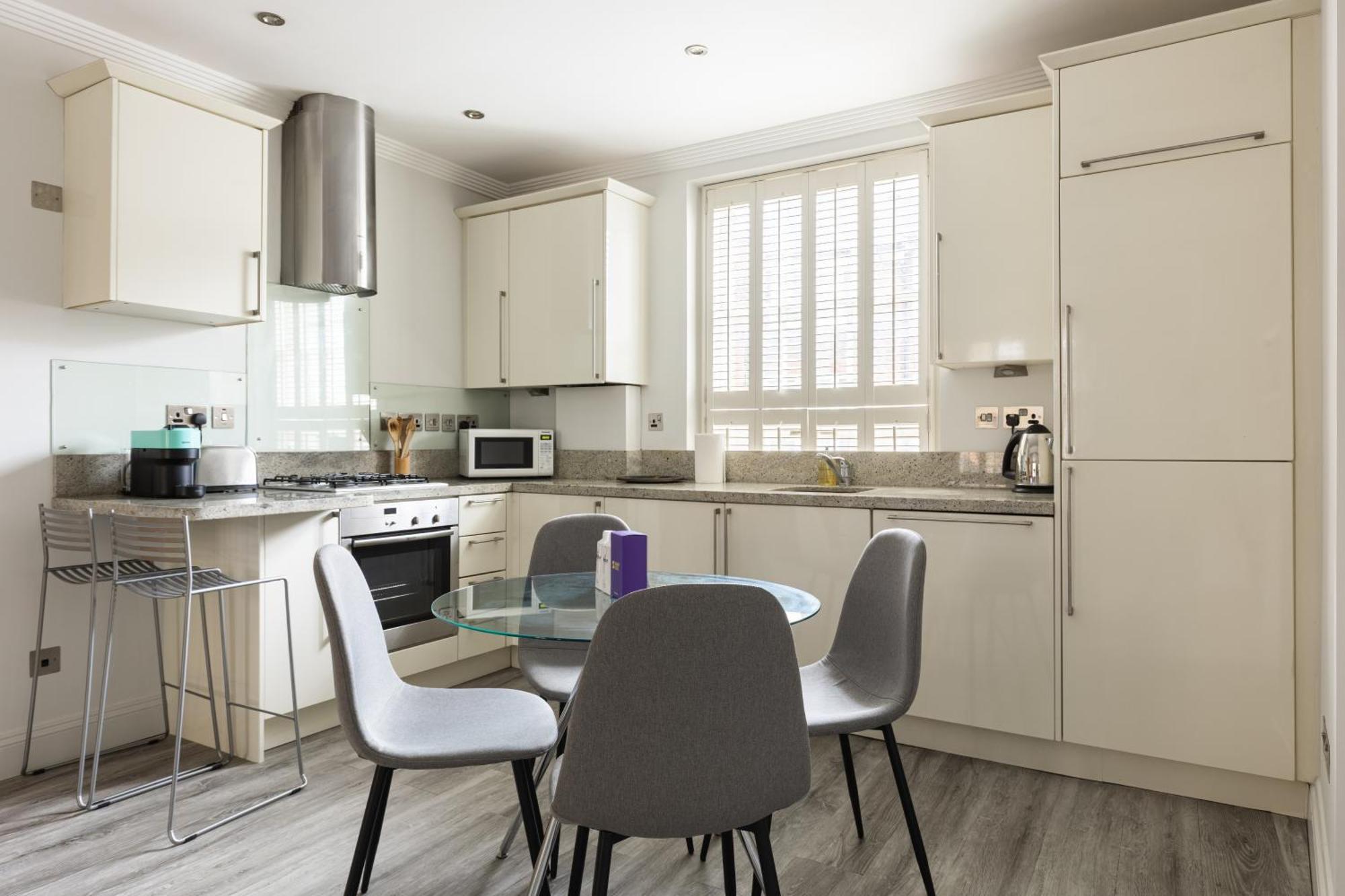 Apartamento New! Elegant Chelsea 1br Flat, Zone 1, 9min Totube Londres